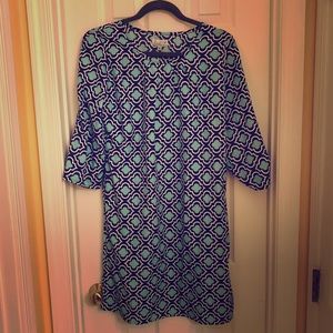 Blue patterned 3/4 sleeve shift dress